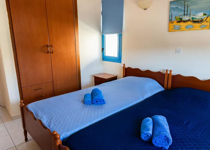 アパート Arsinoe Village Block 9 *